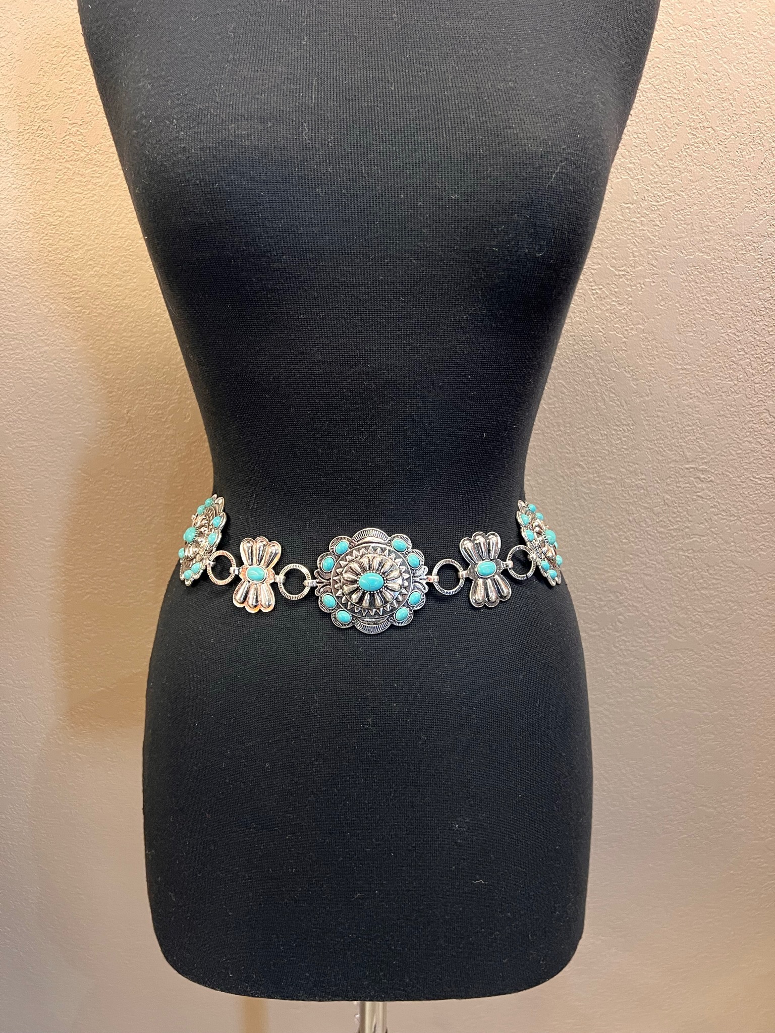 Butterfly Scalloped Edge Concho Belt